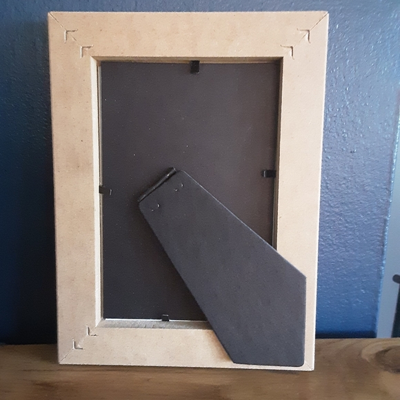 BLACK PAW PRINT FRAME - Picture 2 of 2